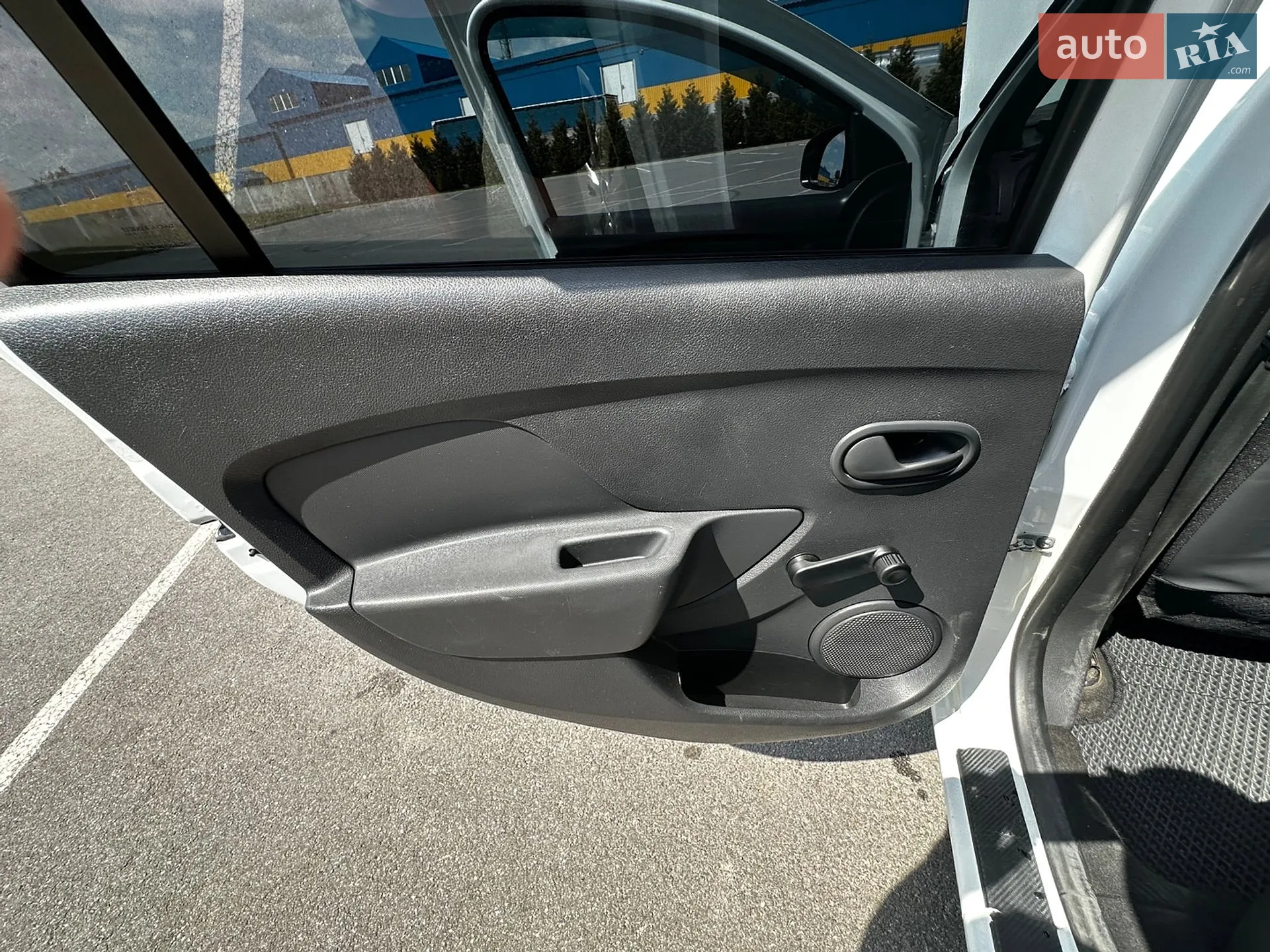 2019 Renault Logan - мініатюра 35