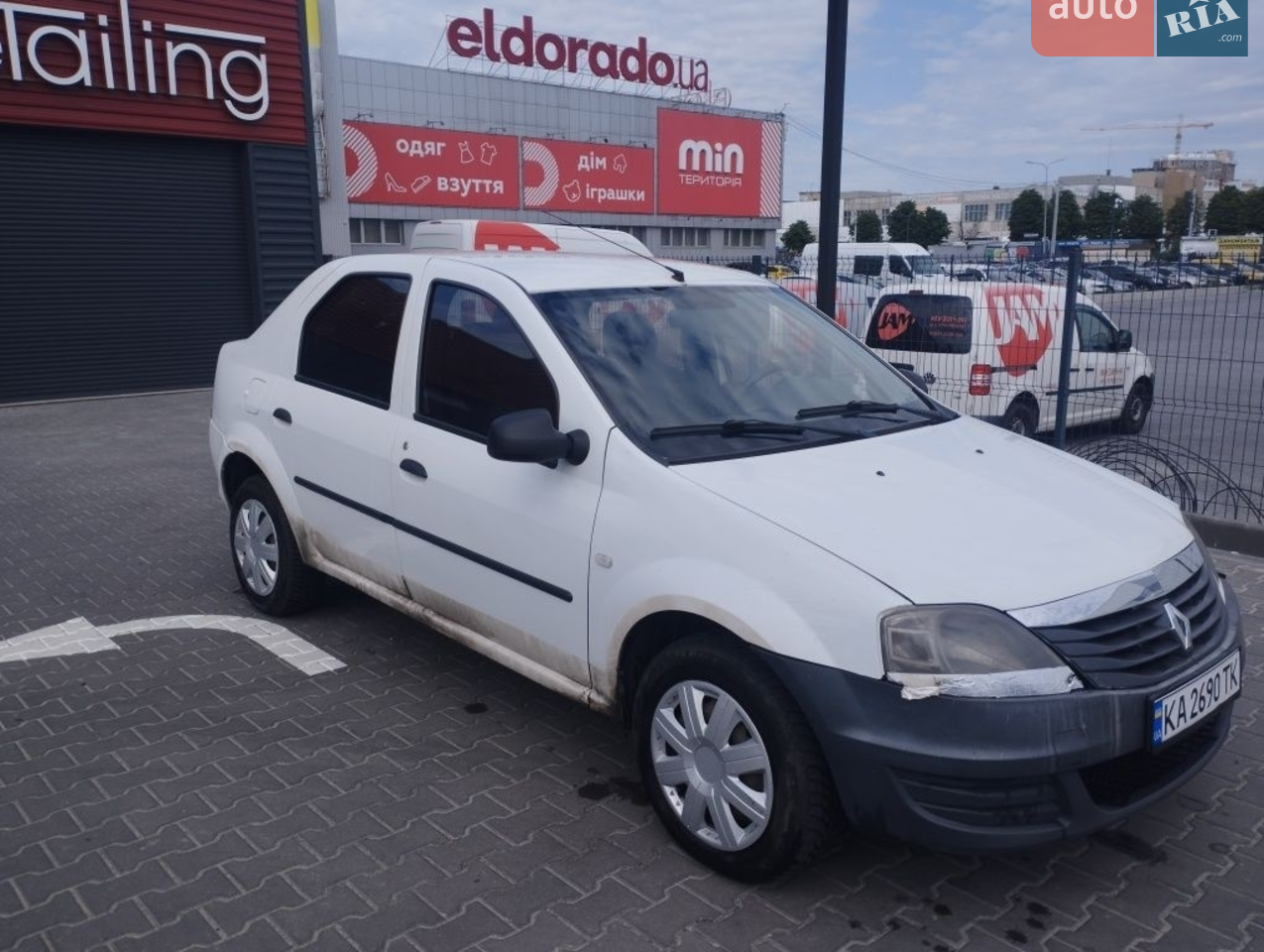 2012 Renault Logan - мініатюра 12
