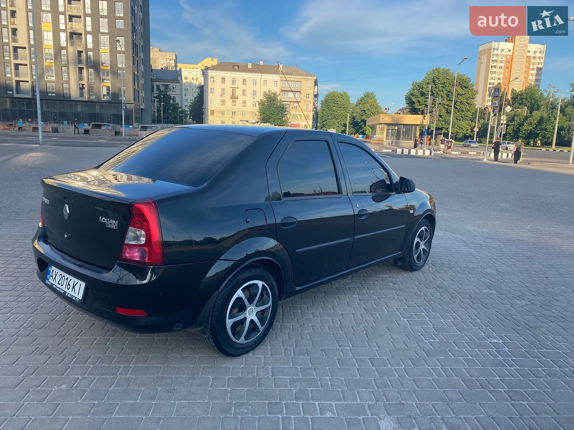 2012 Renault Logan - мініатюра 6