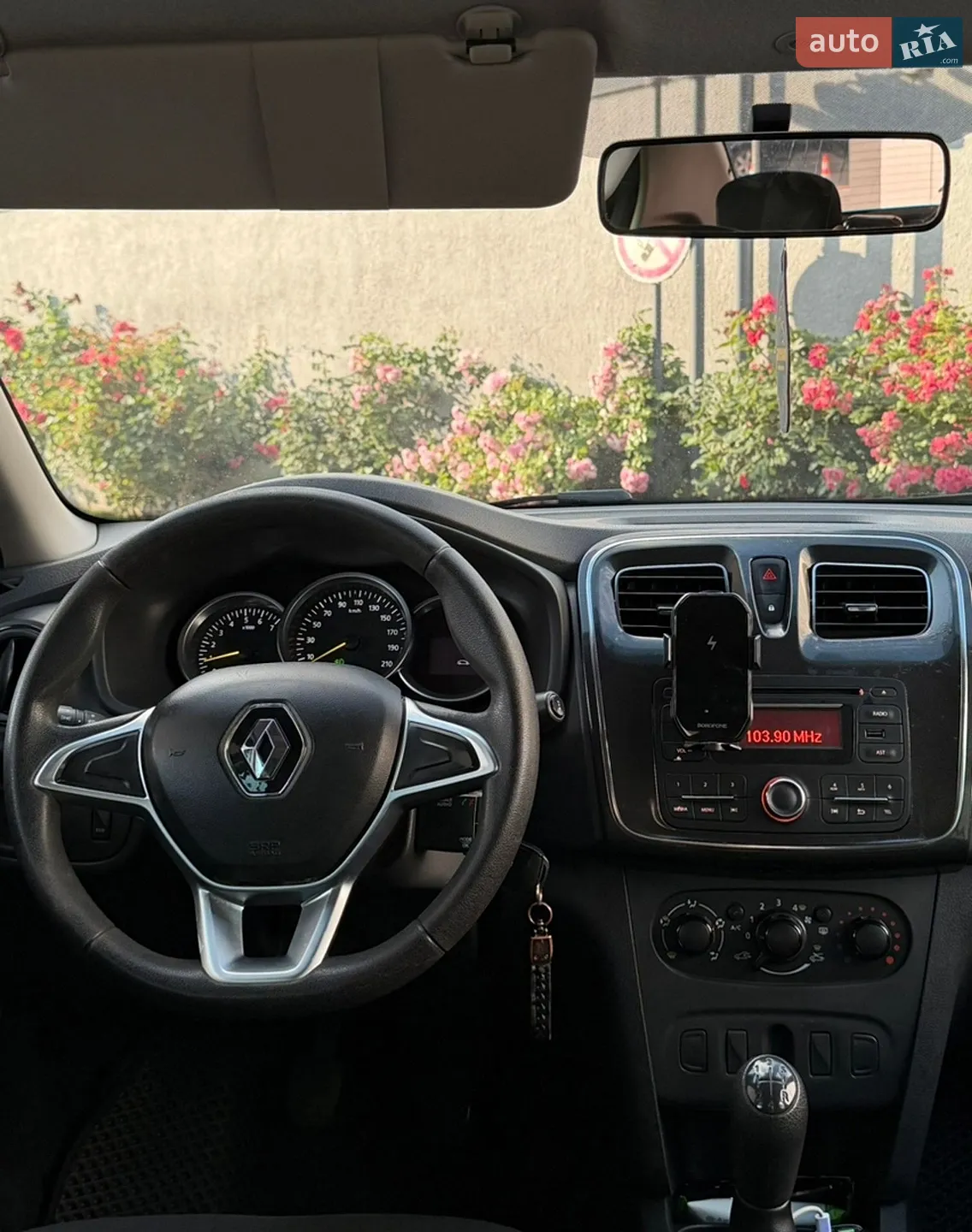Renault Logan 2017 VIN VF14SRCL457411335 фото оголошення 9 з 13