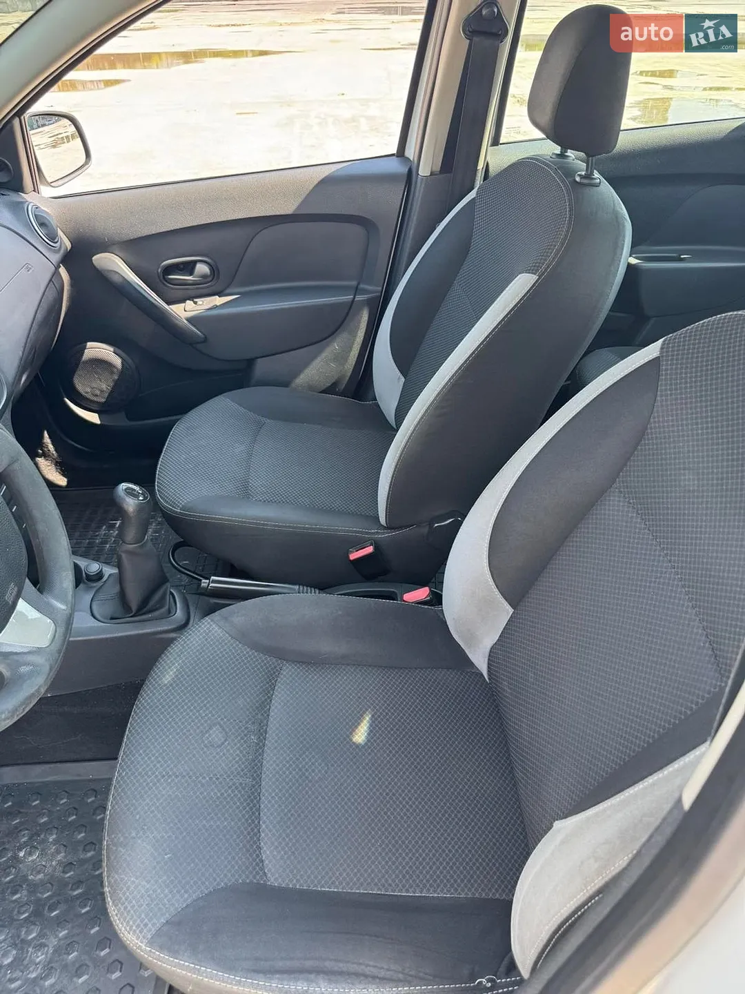 2015 Renault Logan - мініатюра 6