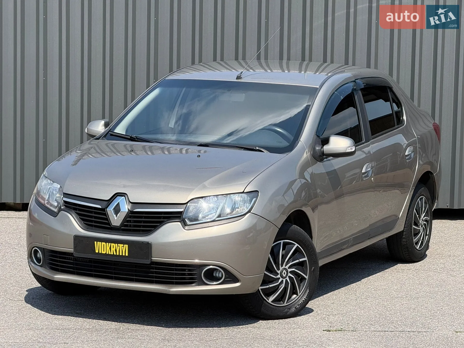 2013 Renault Logan - мініатюра 3