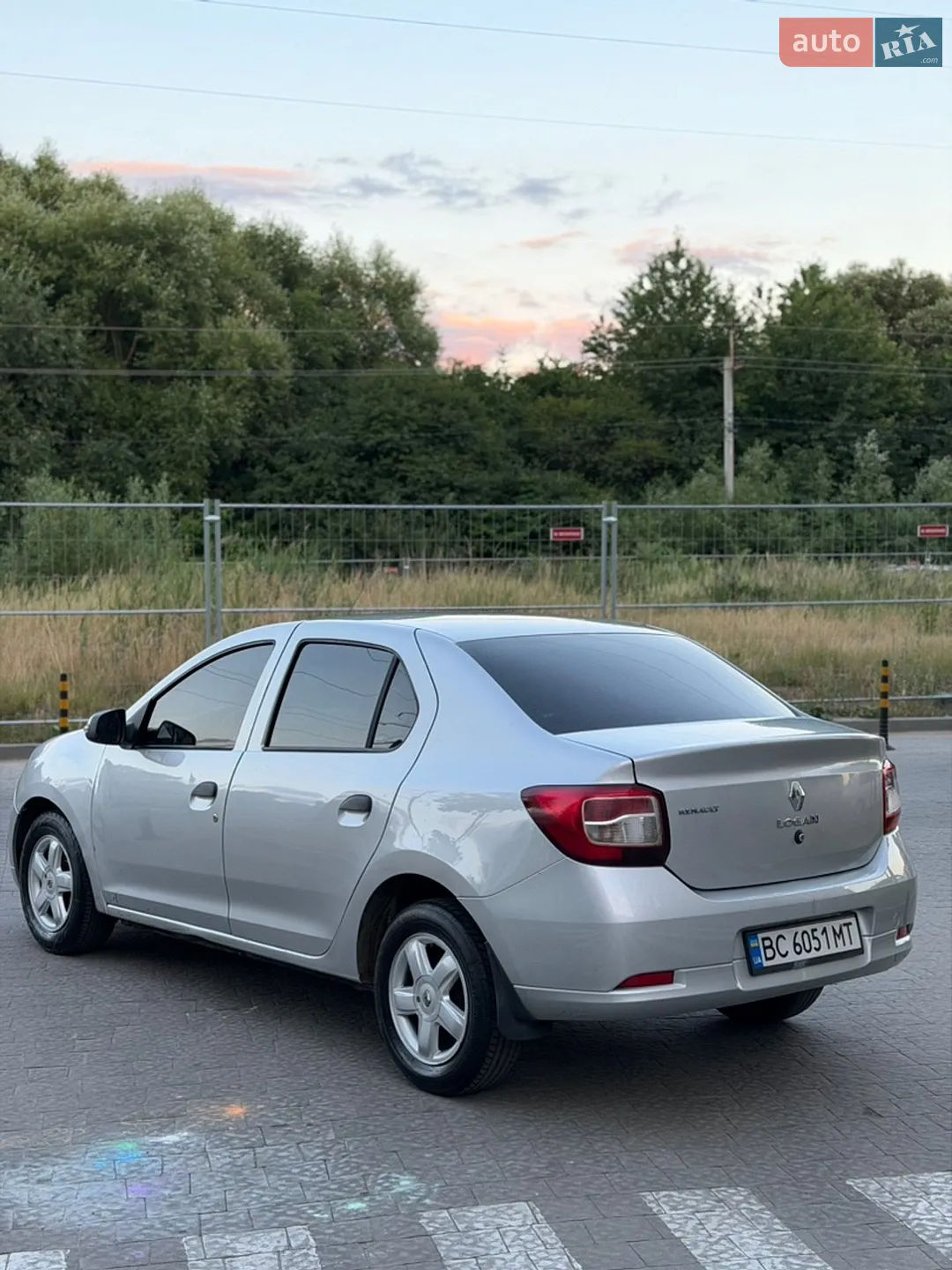 2013 Renault Logan - мініатюра 4