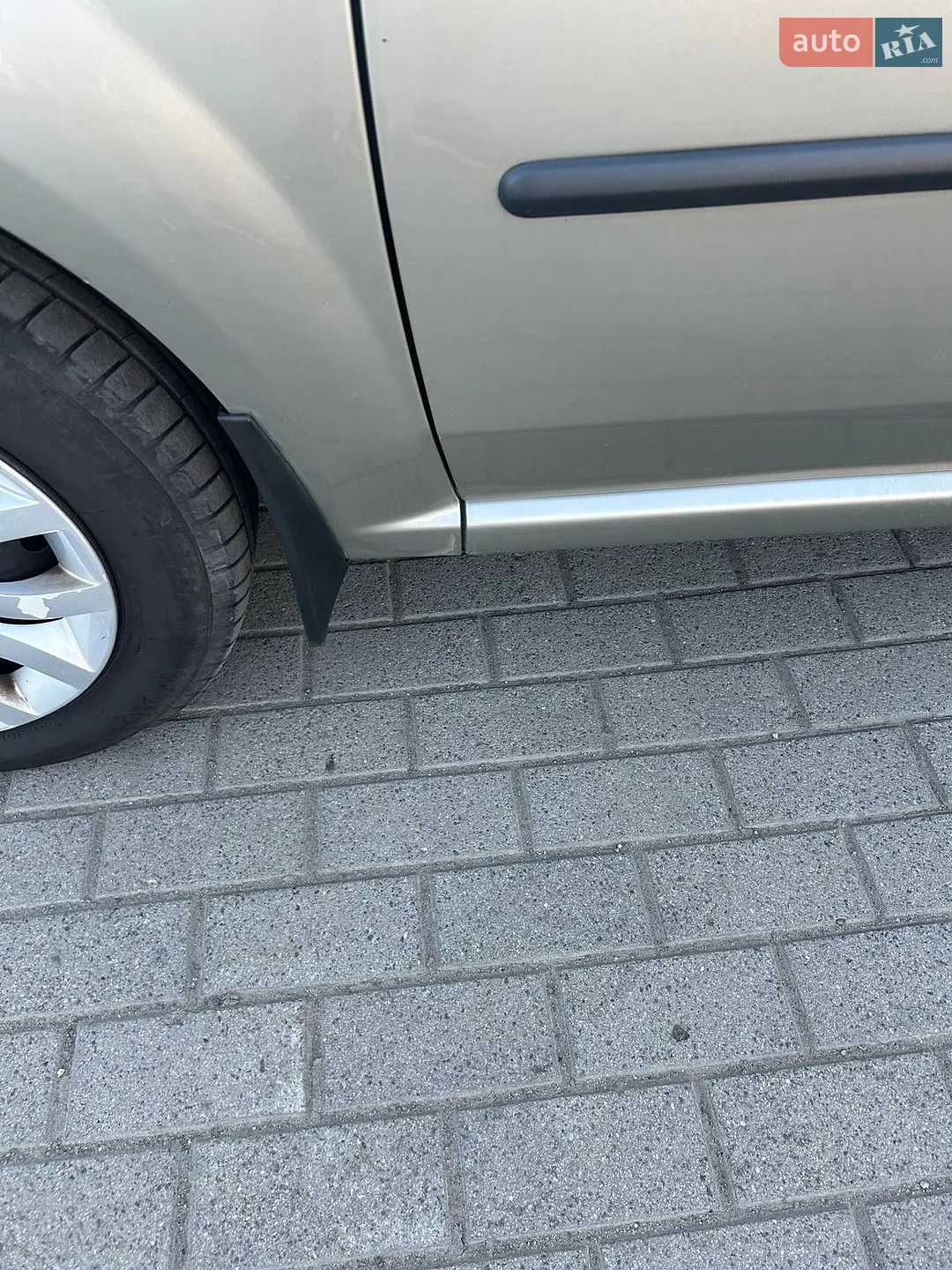 2010 Renault Logan - мініатюра 23