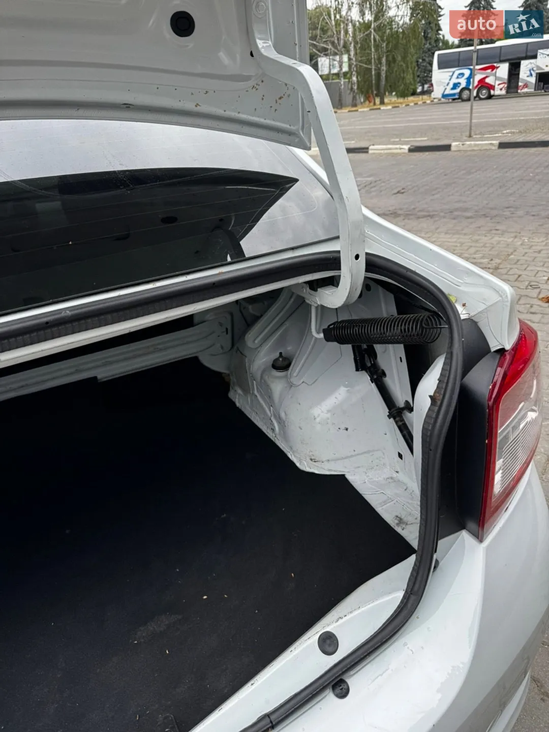 2014 Renault Logan - мініатюра 46