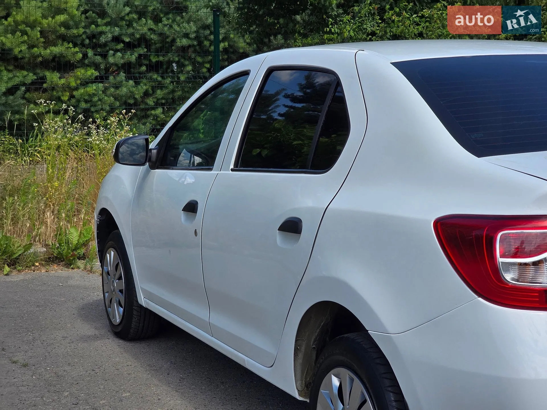 2013 Renault Logan - мініатюра 17