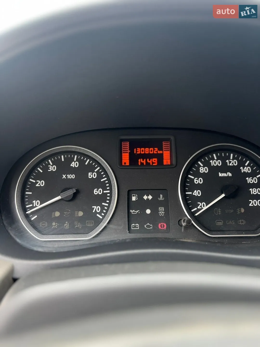 2011 Renault Logan - мініатюра 23