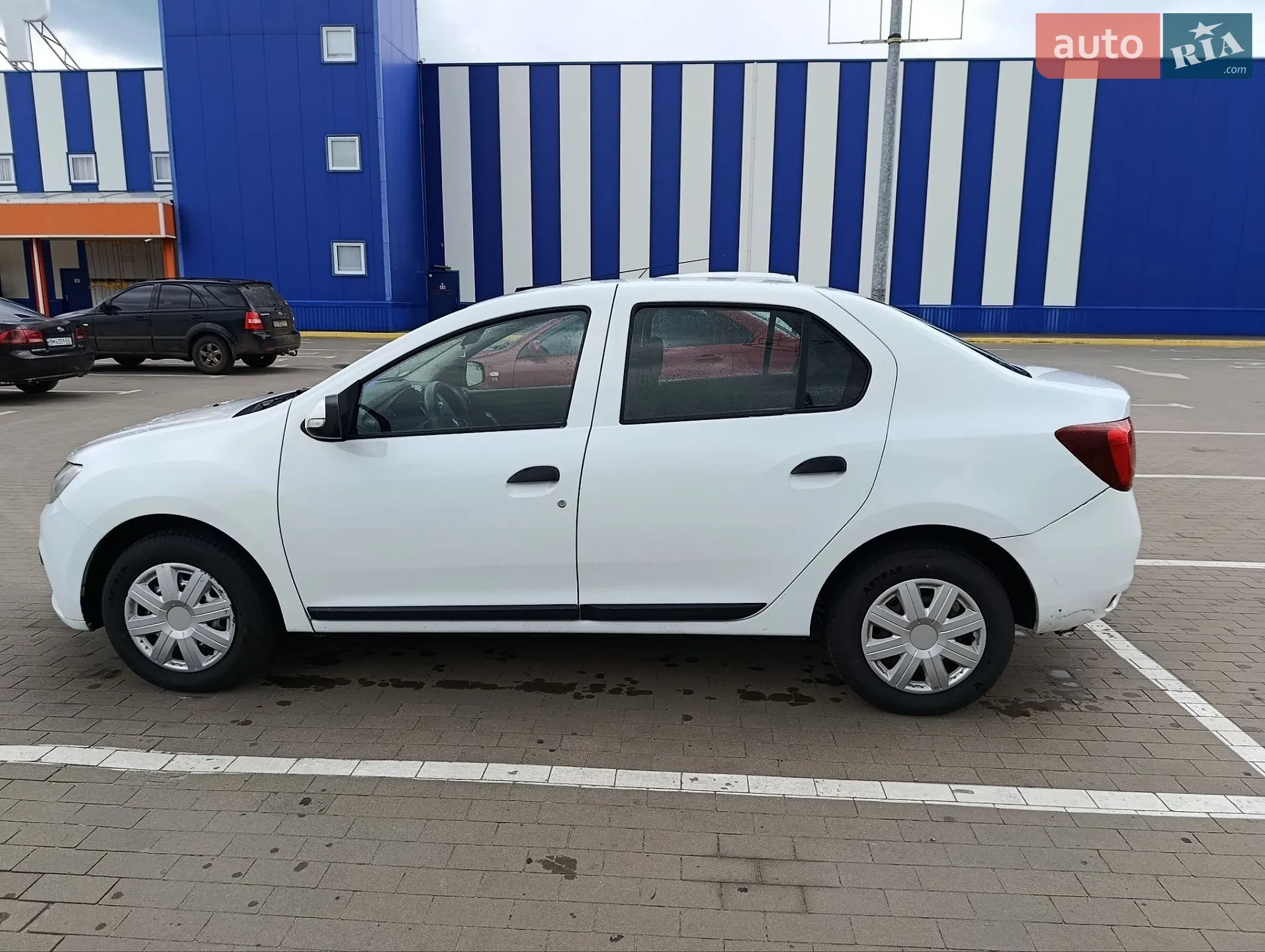 2019 Renault Logan - мініатюра 4