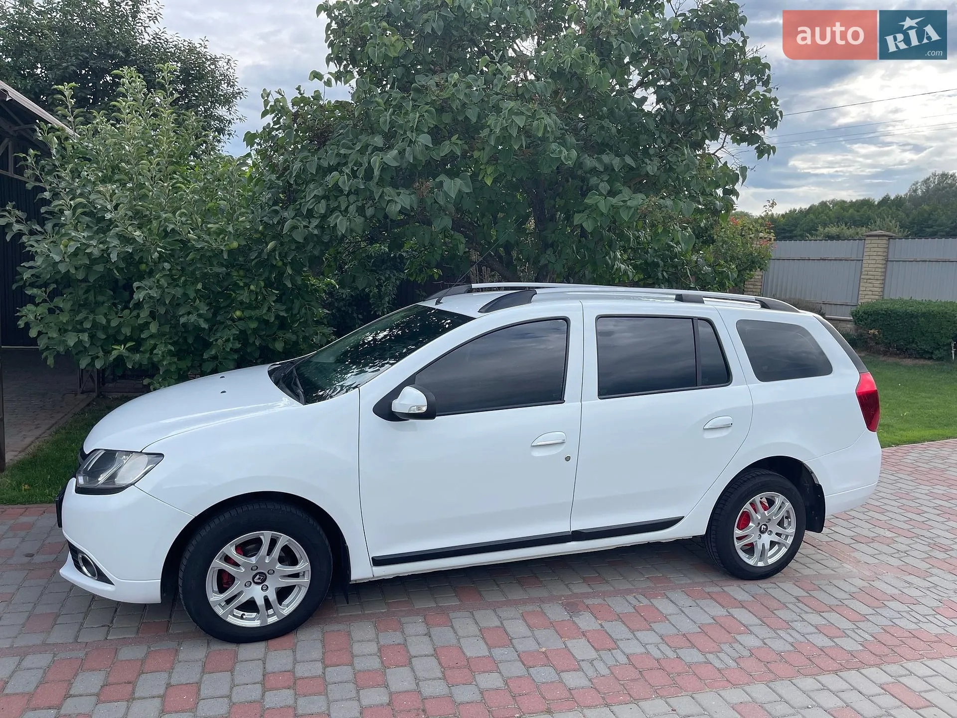 2015 Renault Logan - мініатюра 3