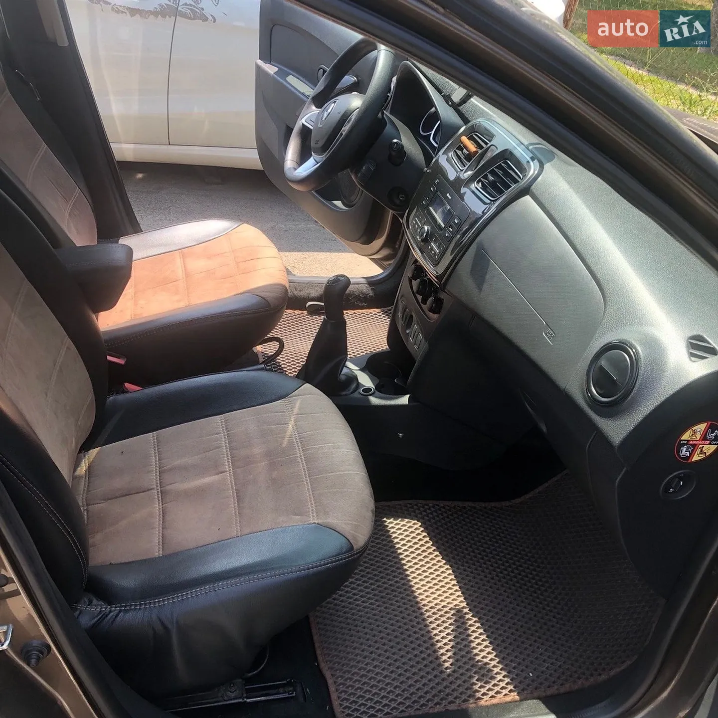 2018 Renault Logan - мініатюра 7