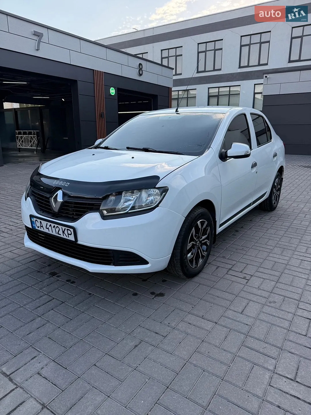 2015 Renault Logan - мініатюра 7