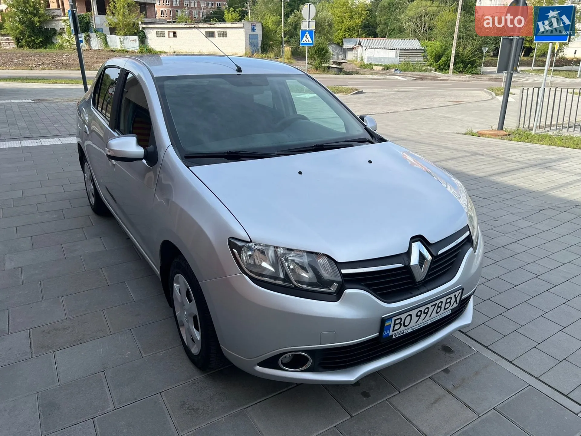 2013 Renault Logan - мініатюра 20
