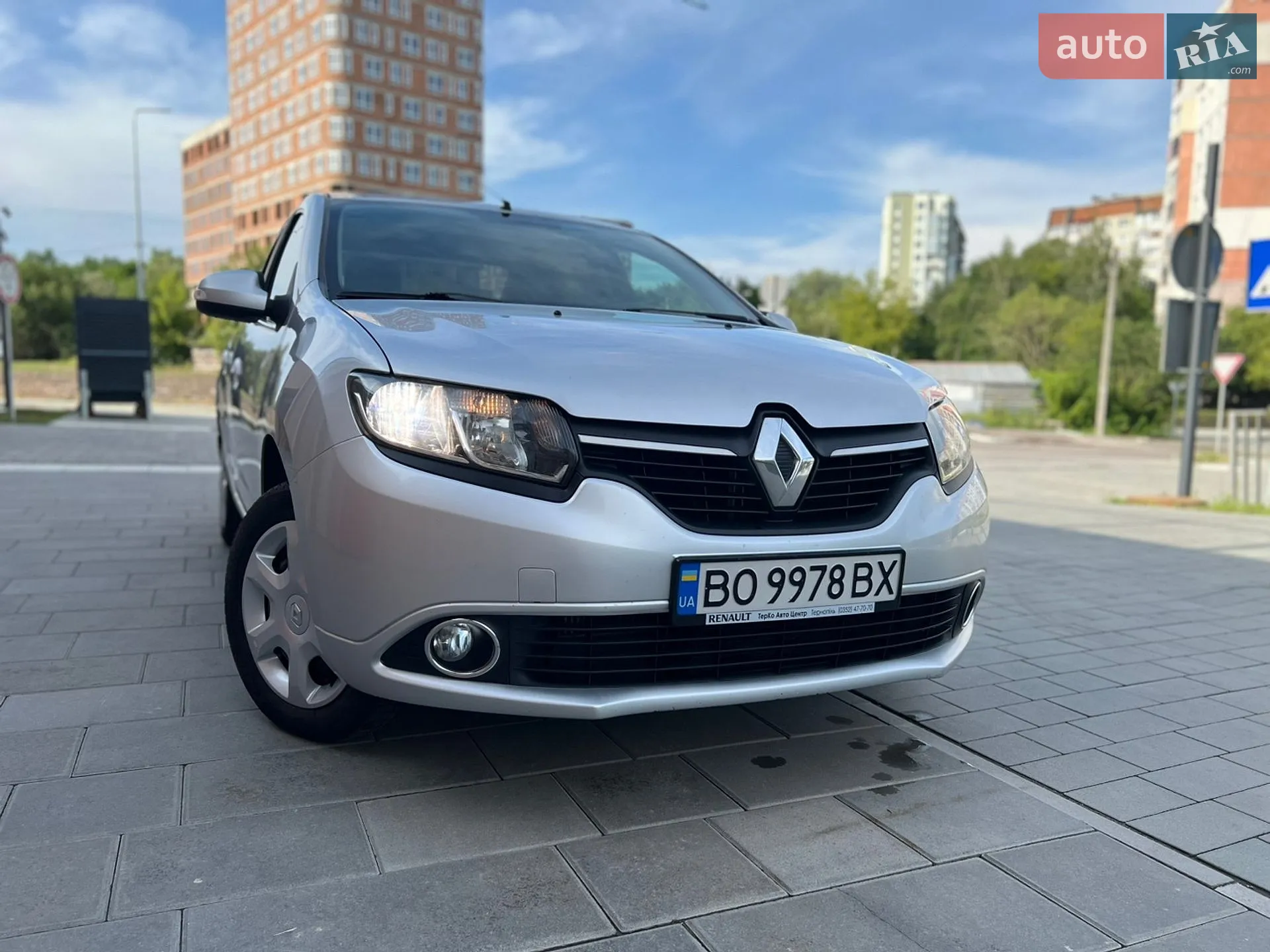 2013 Renault Logan - мініатюра 3
