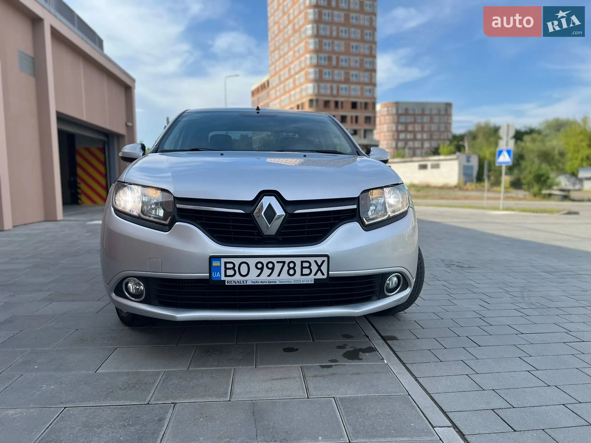 2013 Renault Logan - мініатюра 2