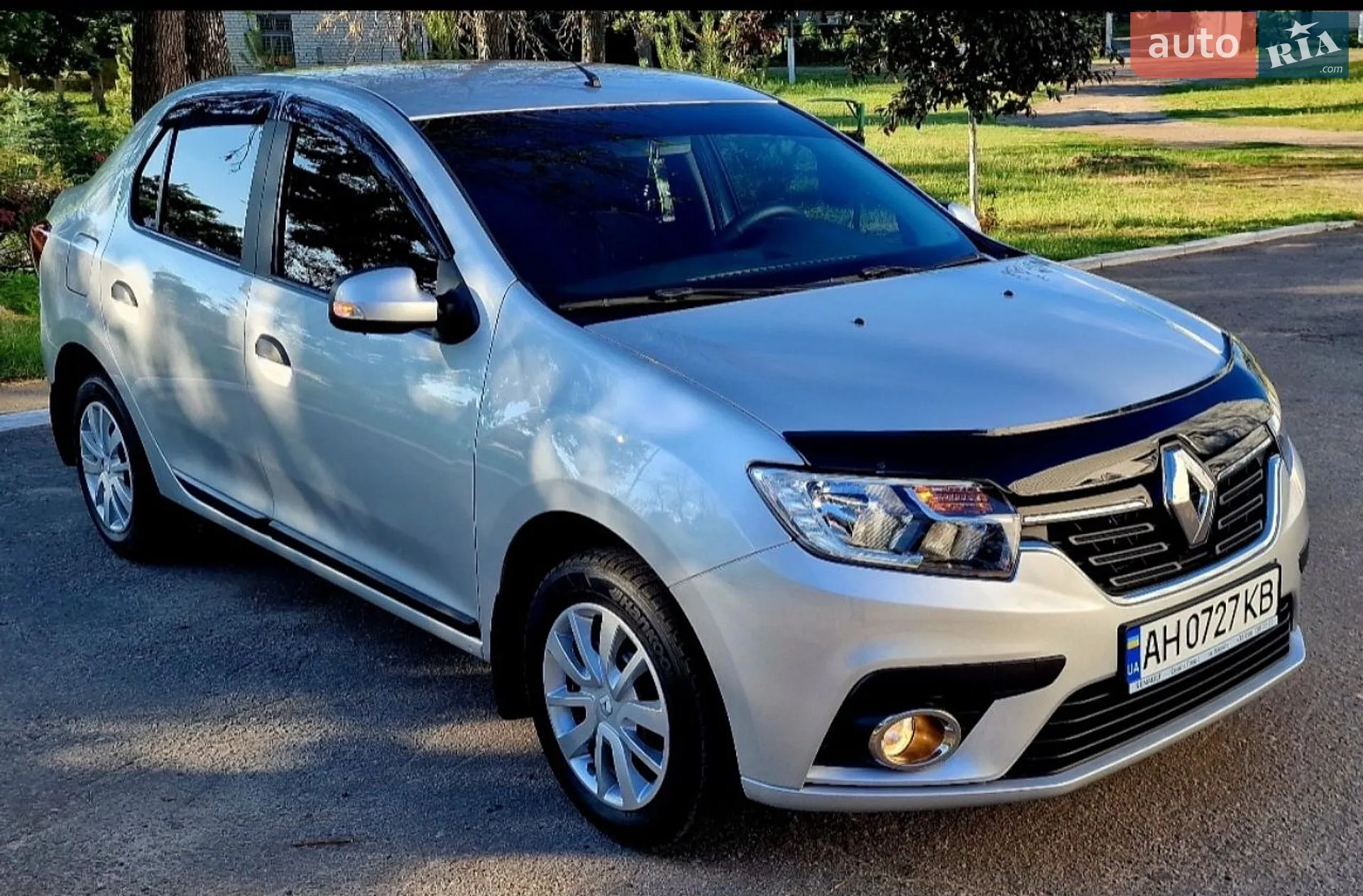 2017 Renault Logan - мініатюра 5