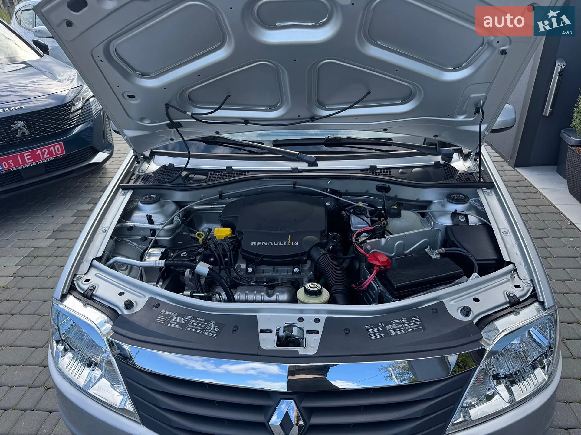 2011 Renault Logan - мініатюра 14