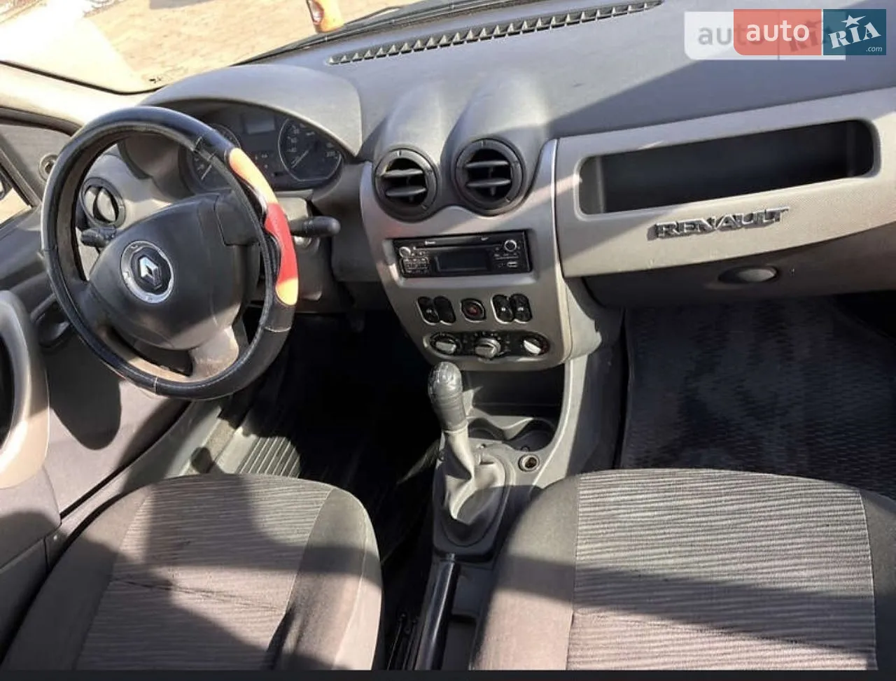2012 Renault Logan - мініатюра 5