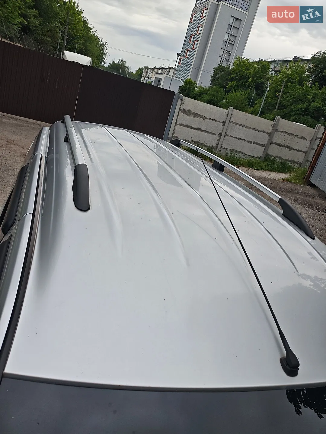 2010 Renault Logan - мініатюра 3
