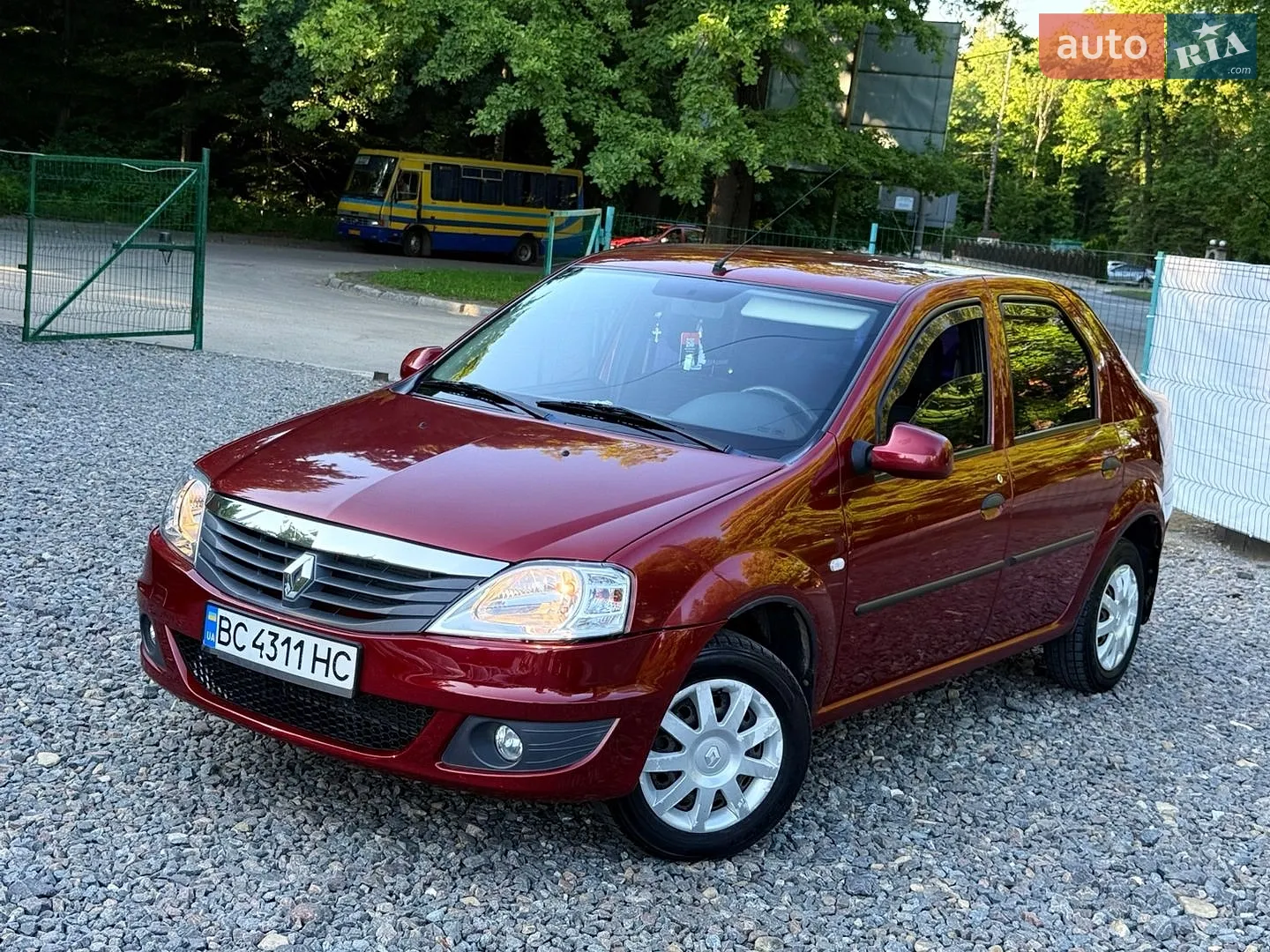 2011 Renault Logan - мініатюра 36