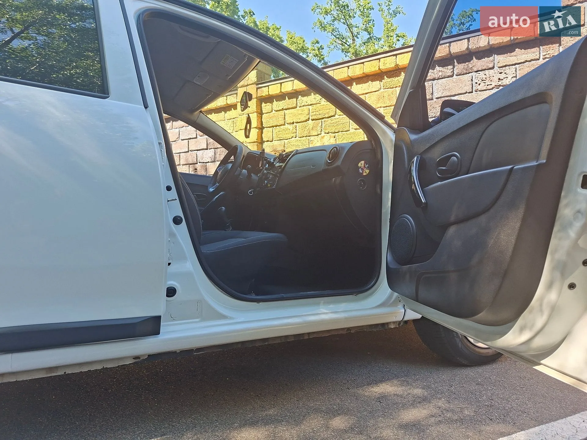 2019 Renault Logan - мініатюра 13