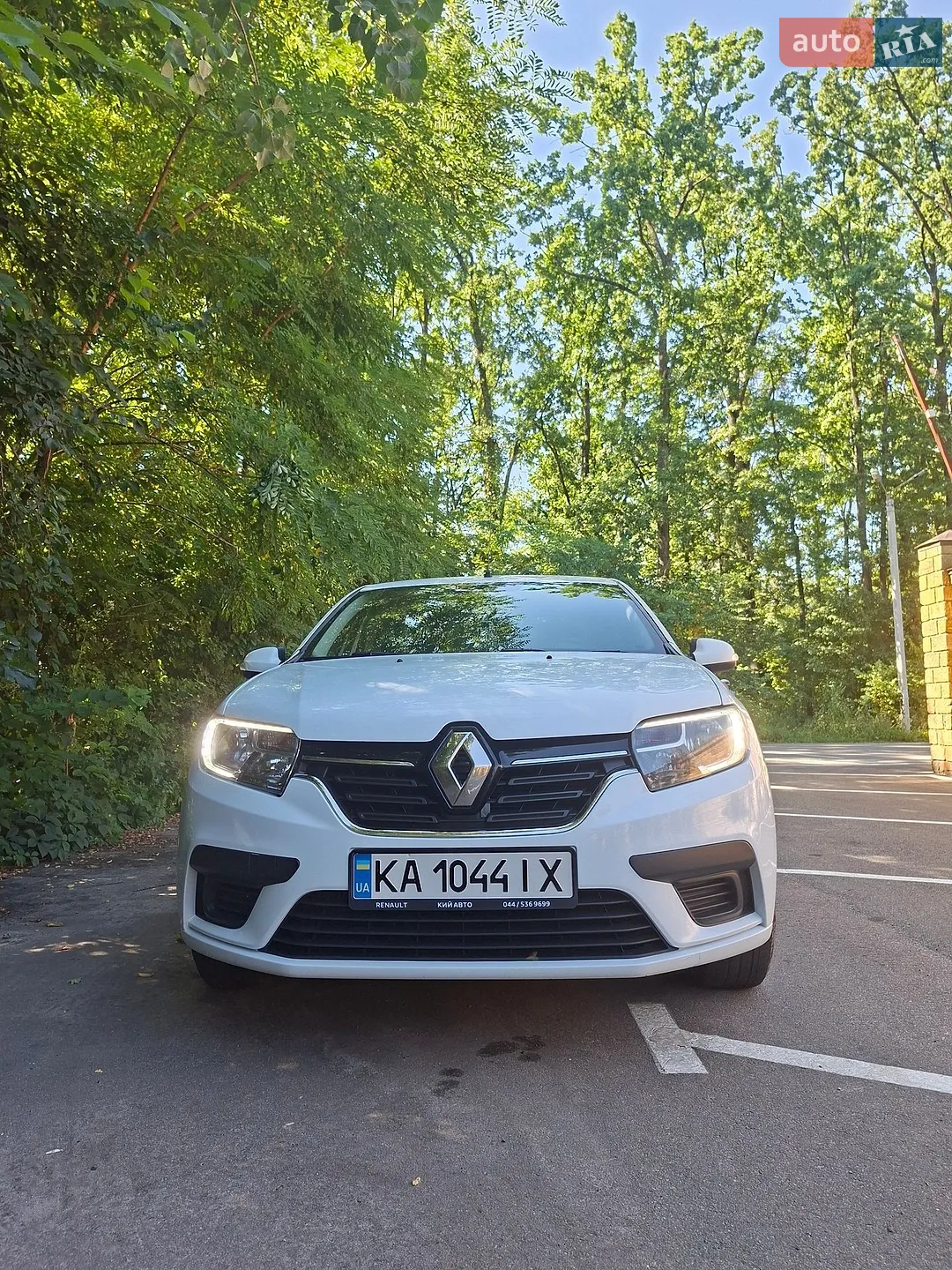 2019 Renault Logan - мініатюра 15