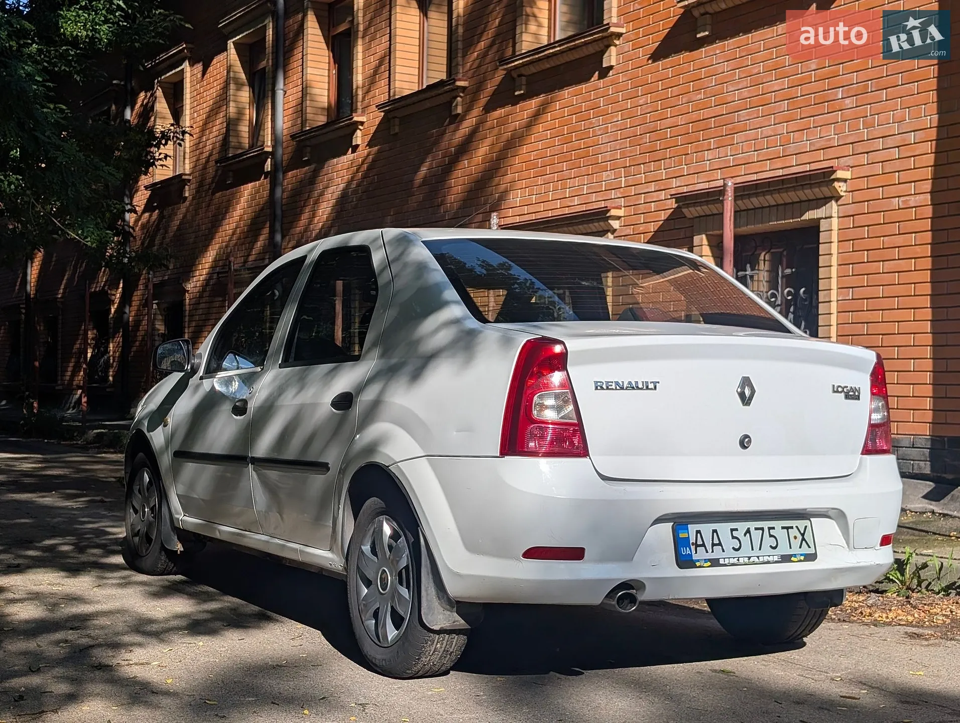 2011 Renault Logan - мініатюра 6