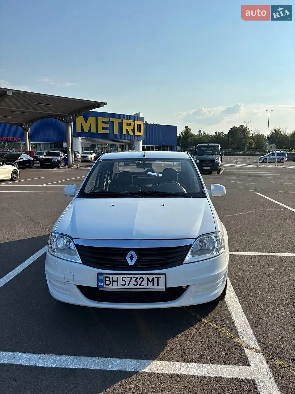 2013 Renault Logan - мініатюра 3