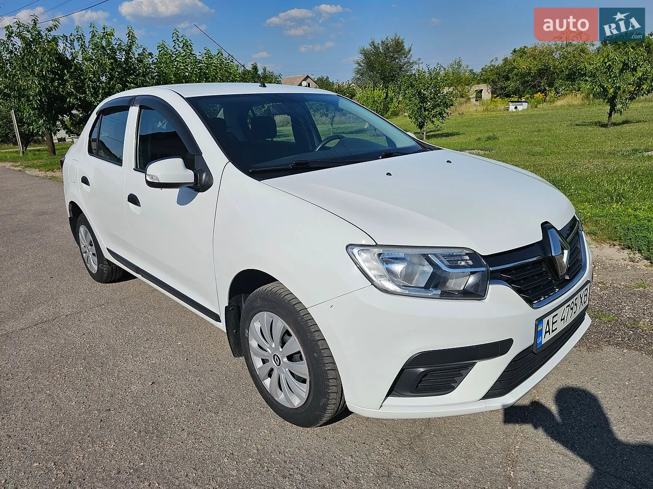 2019 Renault Logan - мініатюра 26
