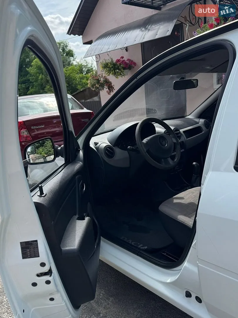 2011 Renault Logan - мініатюра 19
