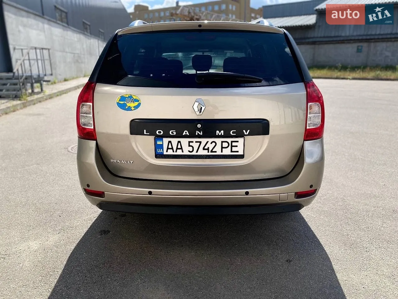 2014 Renault Logan - мініатюра 6