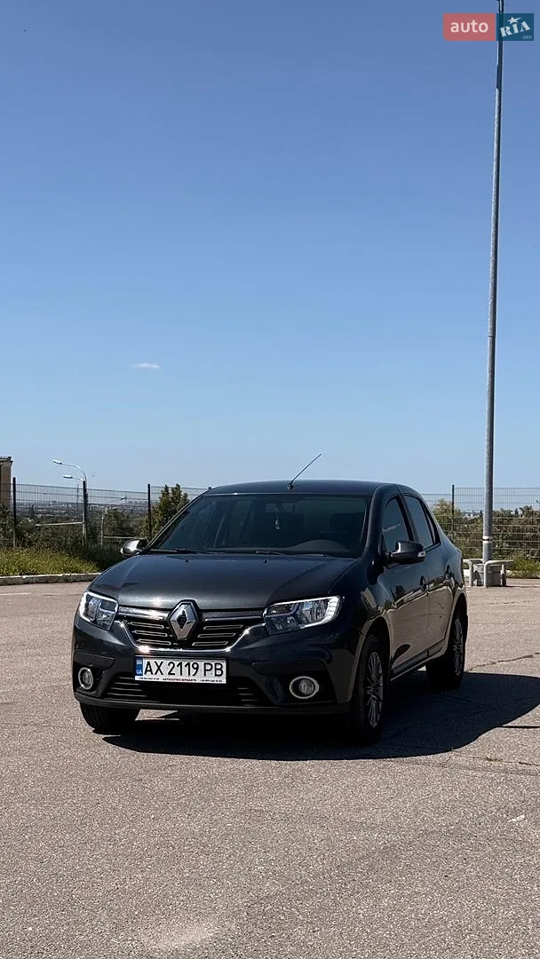 2020 Renault Logan - фото 1