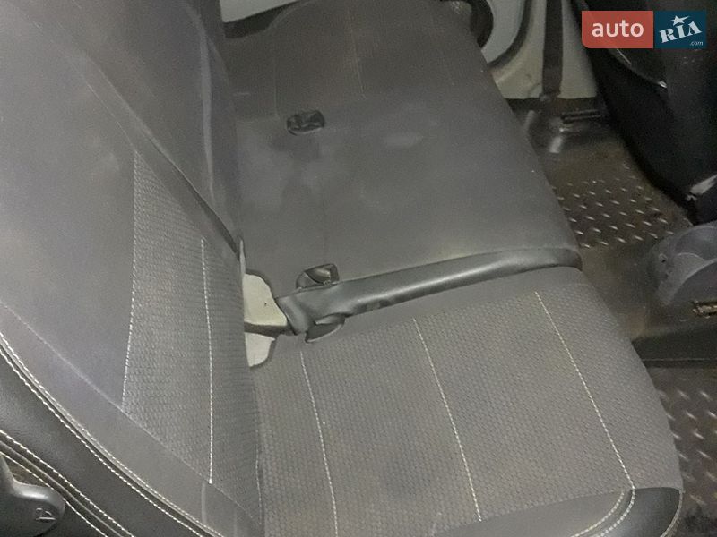 Универсал Renault Logan 2009 в Кривом Роге