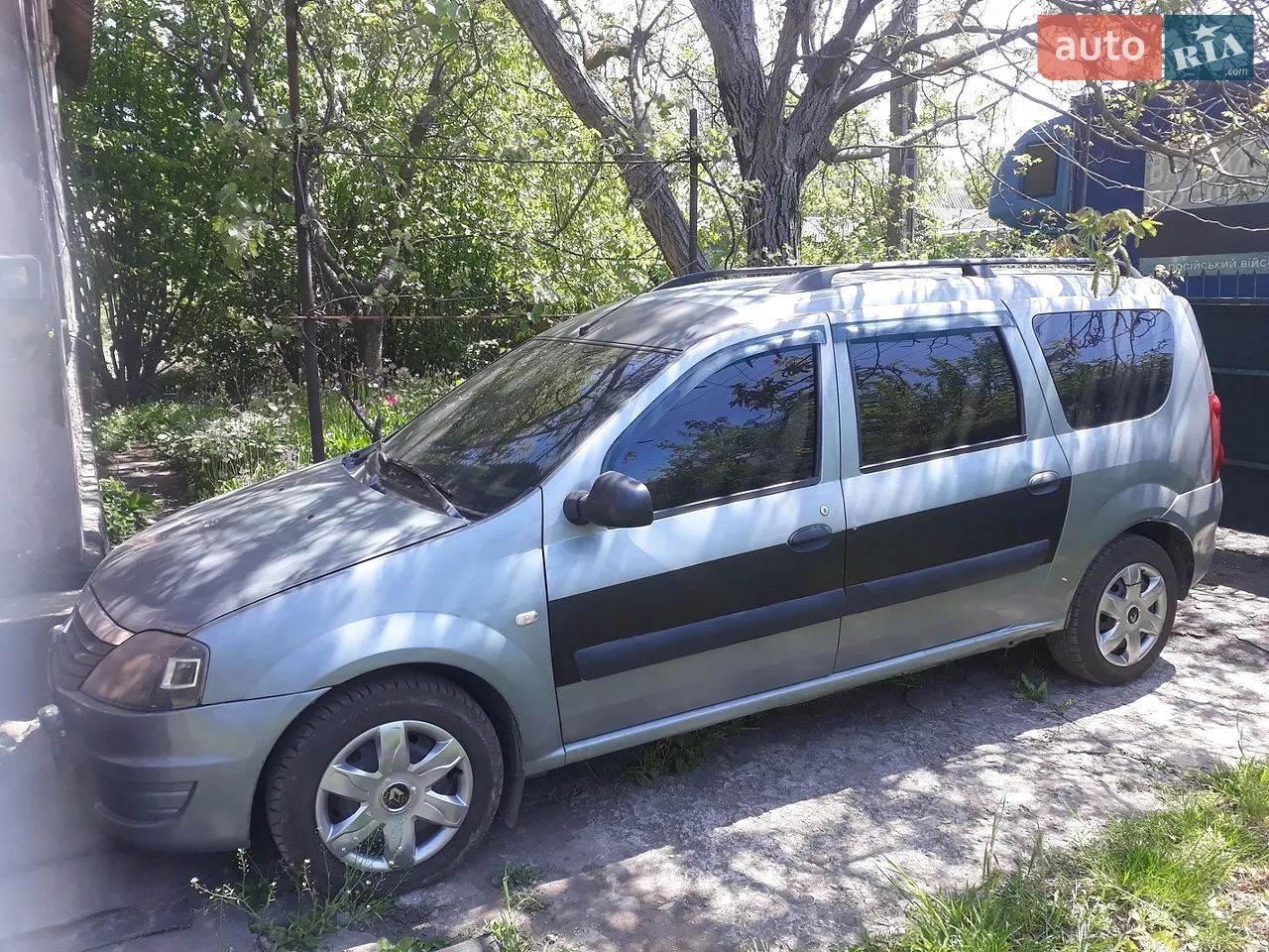 2010 Renault Logan - мініатюра 21