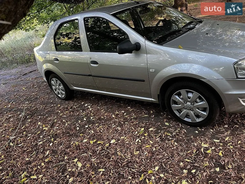 2011 Renault Logan - мініатюра 6