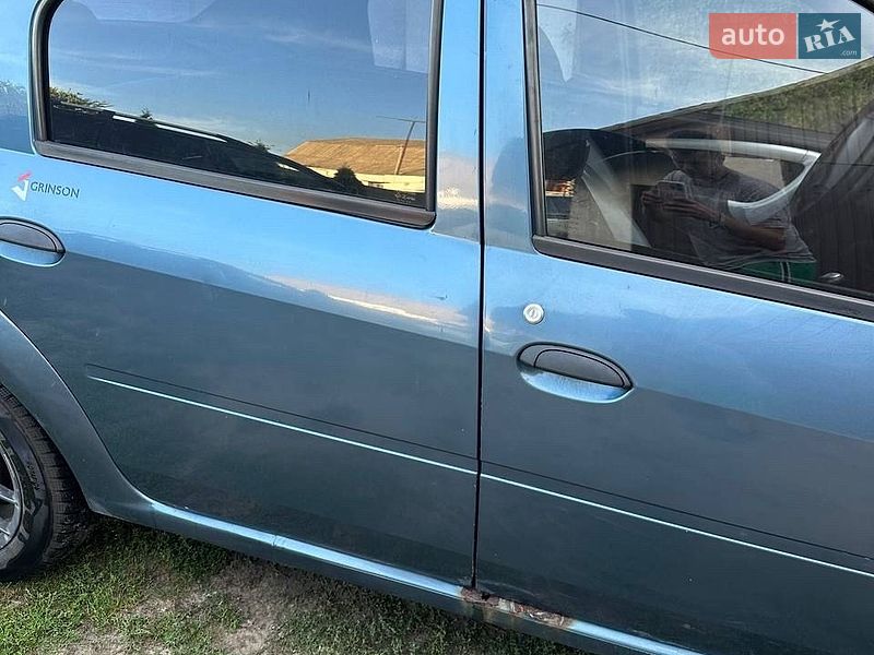 Седан Renault Logan 2011 в Києві