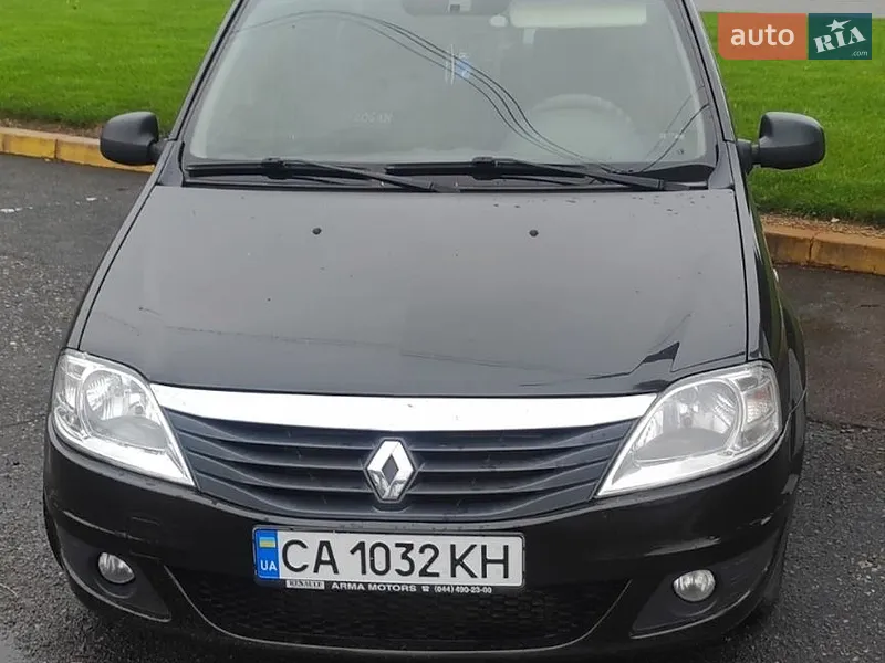 Renault Logan 2012