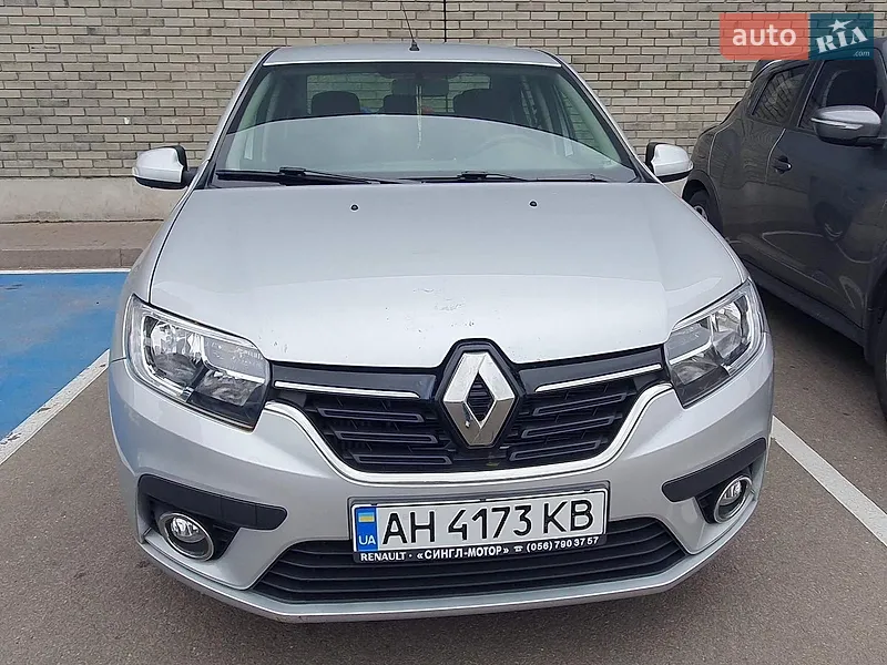 Renault Logan 2017