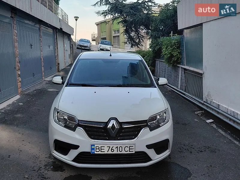 Renault Logan 2018