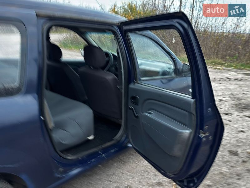 Универсал Renault Logan 2010 в Житомире
