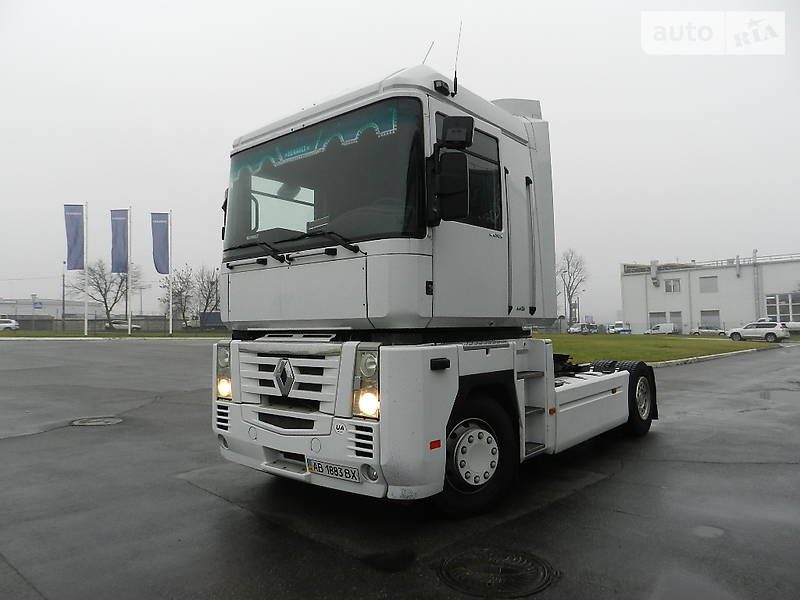 Тягач Renault Magnum 2007 в Киеве