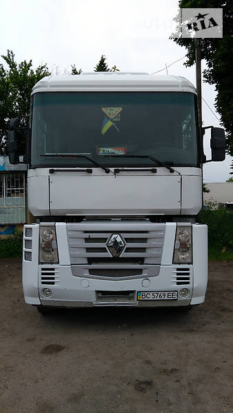 Тягач Renault Magnum 2006 в Львове