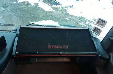 Тягач Renault Magnum 2002 в Долині