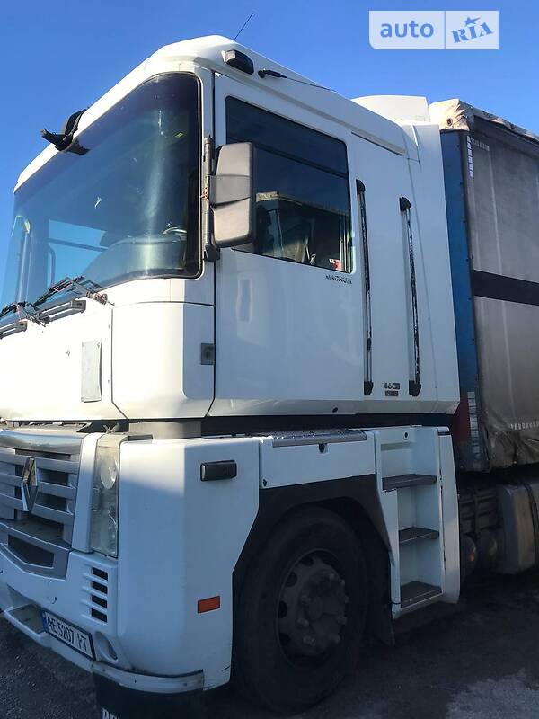 Тягач Renault Magnum 2008 в Каменском