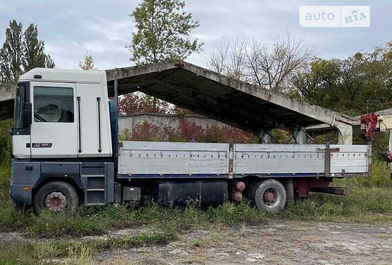 Тентованый Renault Magnum 1997 в Ровно