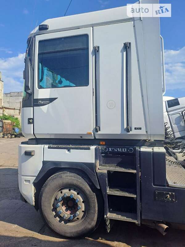 Тягач Renault Magnum 1998 в Одесі