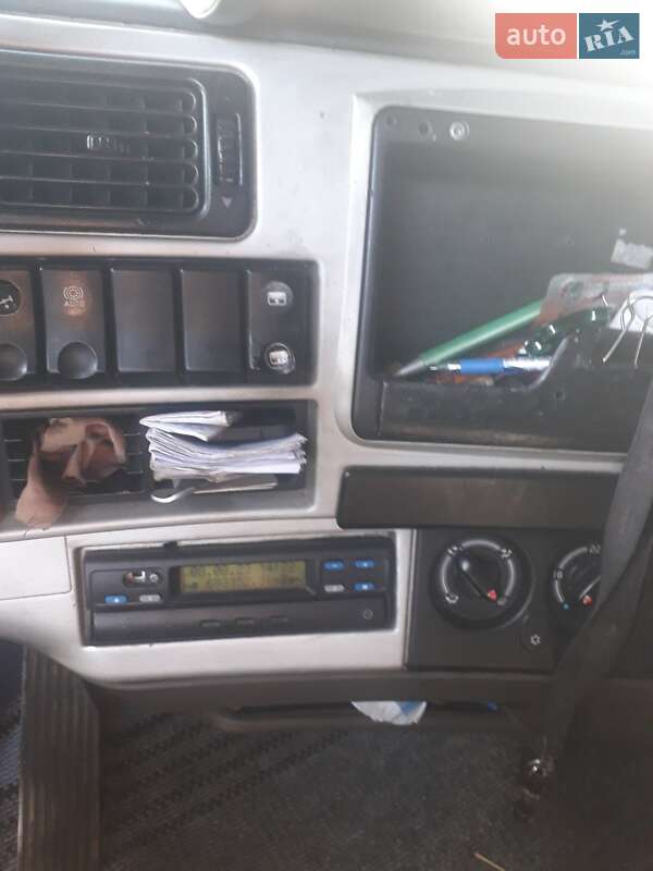 Тягач Renault Magnum 2006 в Харькове