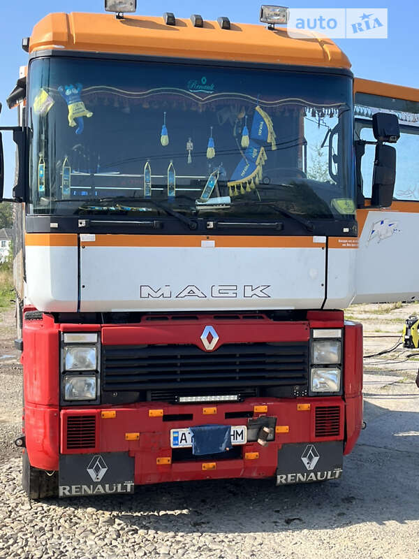 Тягач Renault Magnum 1999 в Рожнятові фото 2 Тягач Renault Magnum 1999 в Рожнятові