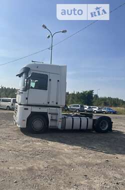 Тягач Renault Magnum 2011 в Львові