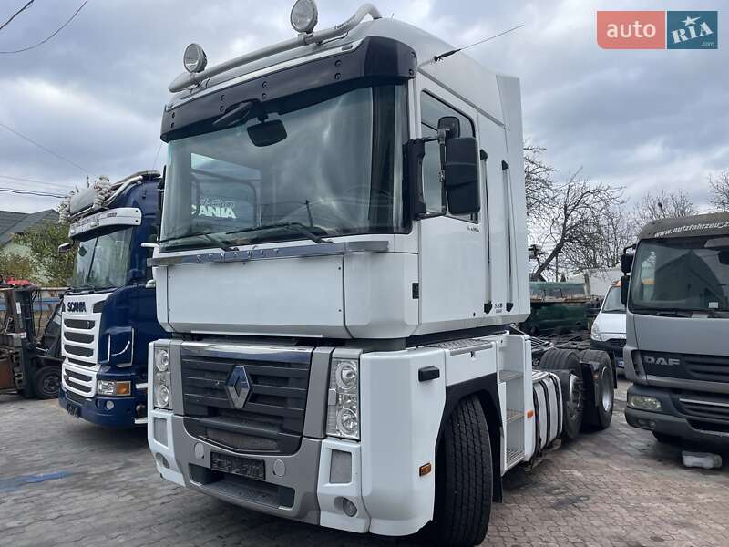 Тягач Renault Magnum 2011 в Луцке