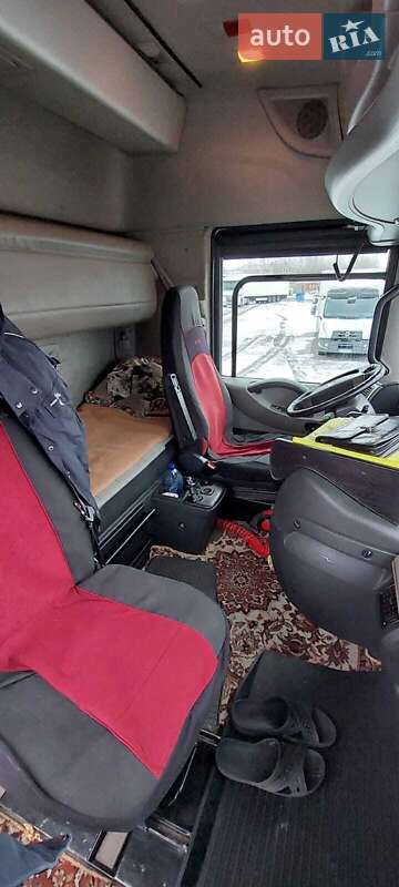 Тягач Renault Magnum 2012 в Ужгороде